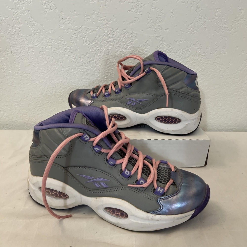 QUESTION MID Wonens SHOES Sz 6 Allen Iverson Purple PINK v65747 REEBOKâ CLASSIC